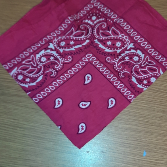 HEAD SCARFS- HANDKERCHIEF - Picture 6 of 6